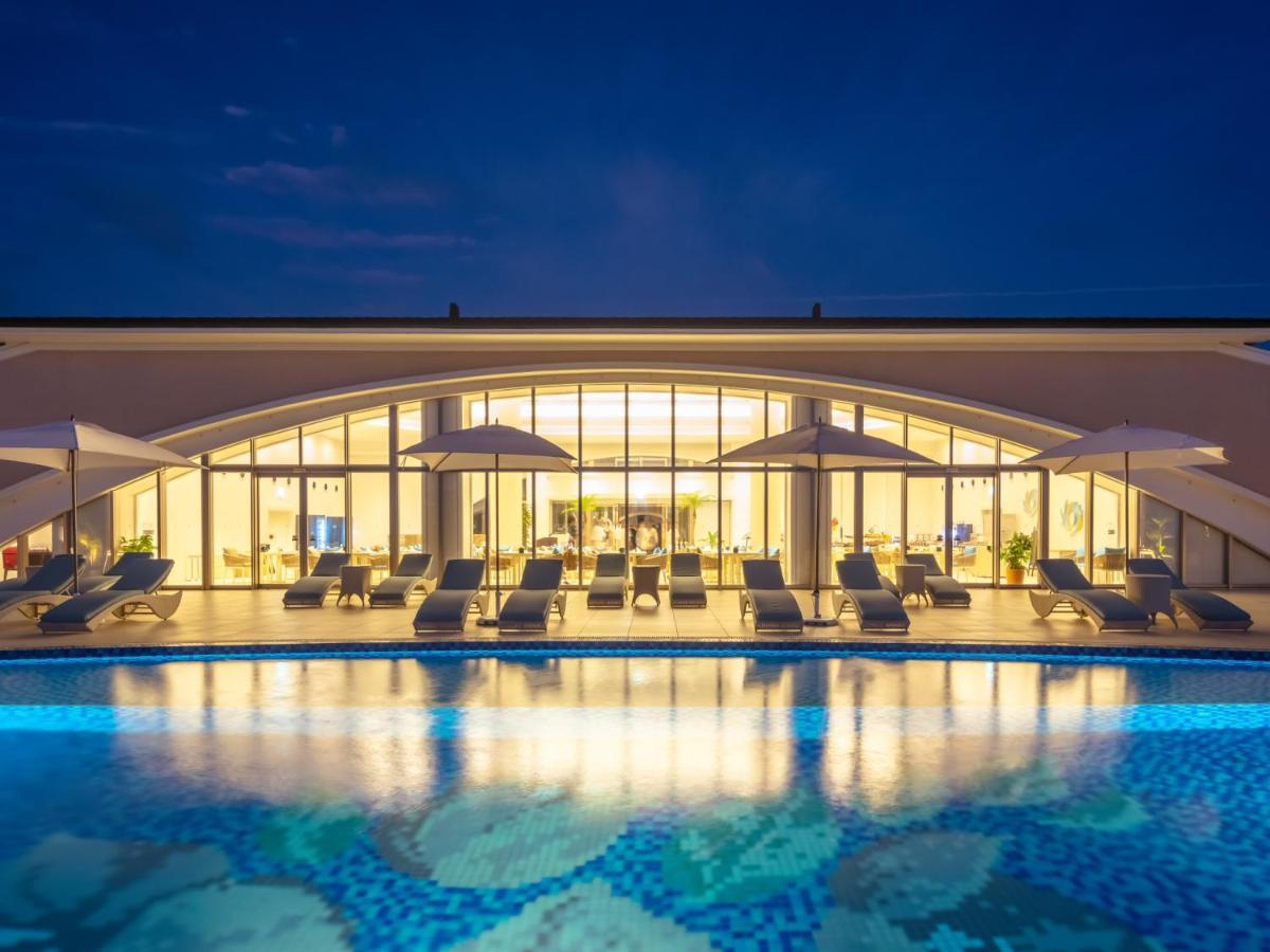 Miyakojima Kurima Resort Seawood Hotel Εξωτερικό φωτογραφία
